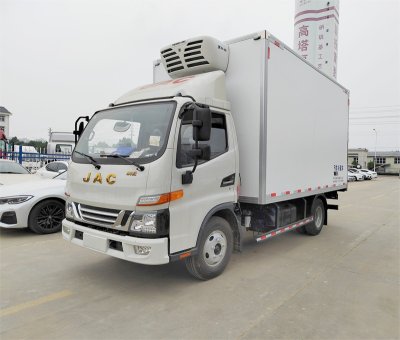 國六 江淮帥鈴E4.2米可拆卸式肉鉤冷藏車(chē)