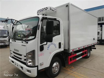 國六 慶鈴五十鈴KV100藍牌冷藏車(chē)